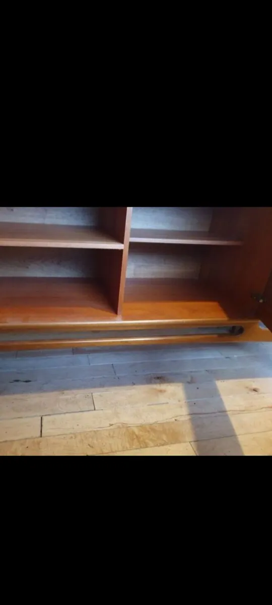 mid century teak sideboard val rossi beithcraft - Image 4