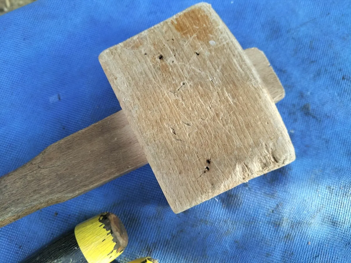 4 Chisels by Footprint - Image 2