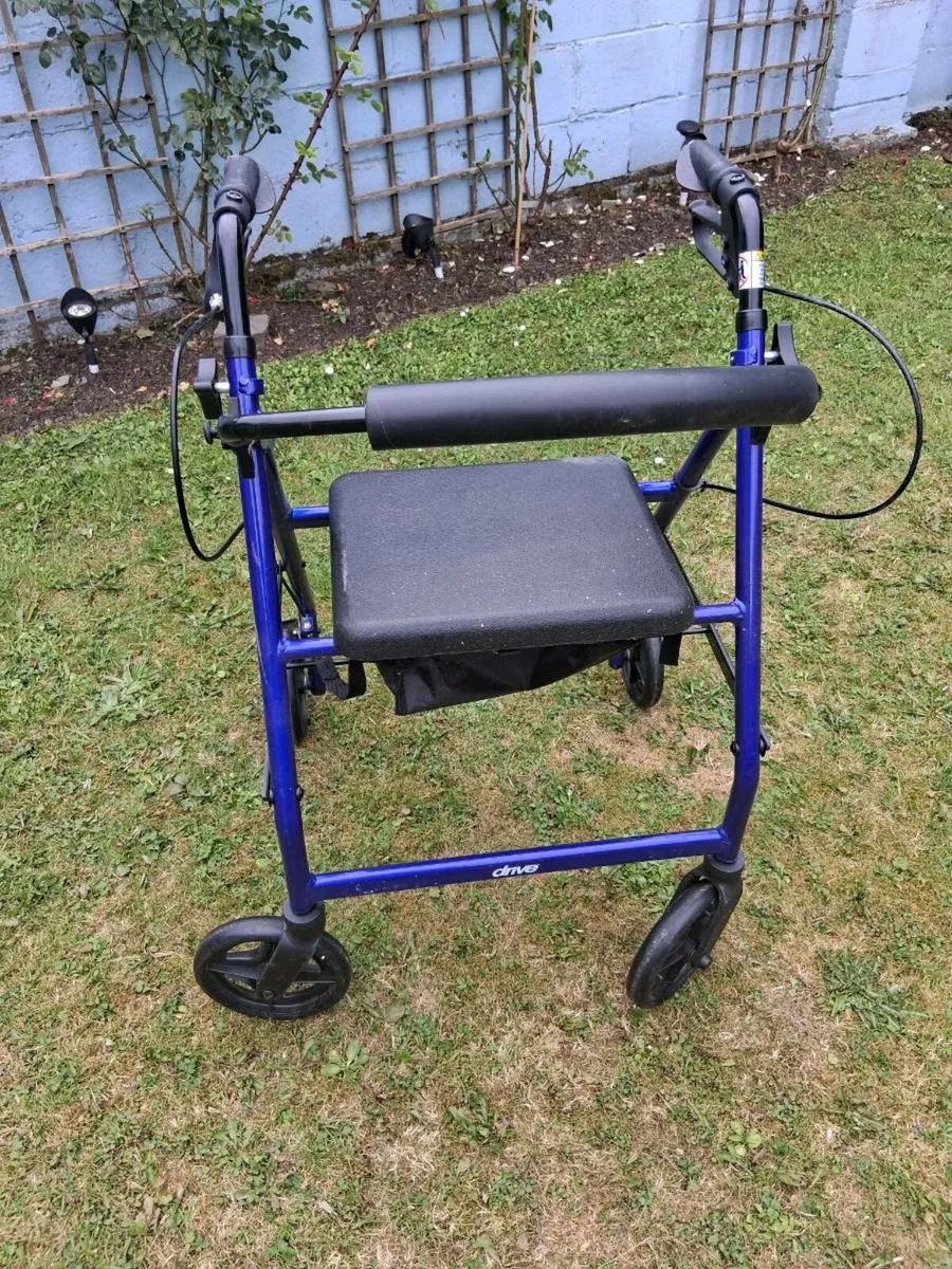 Walking frame free - Image 1