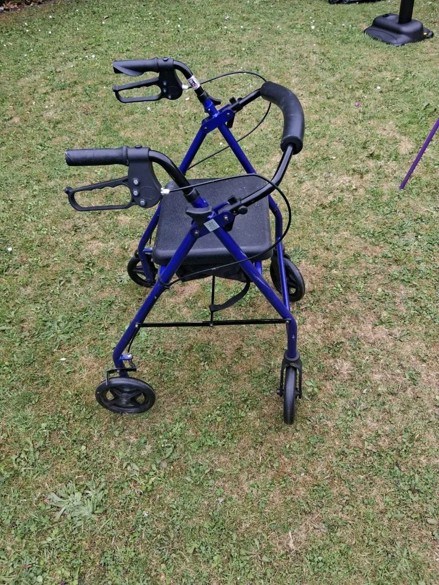 Walking frame free - Image 2