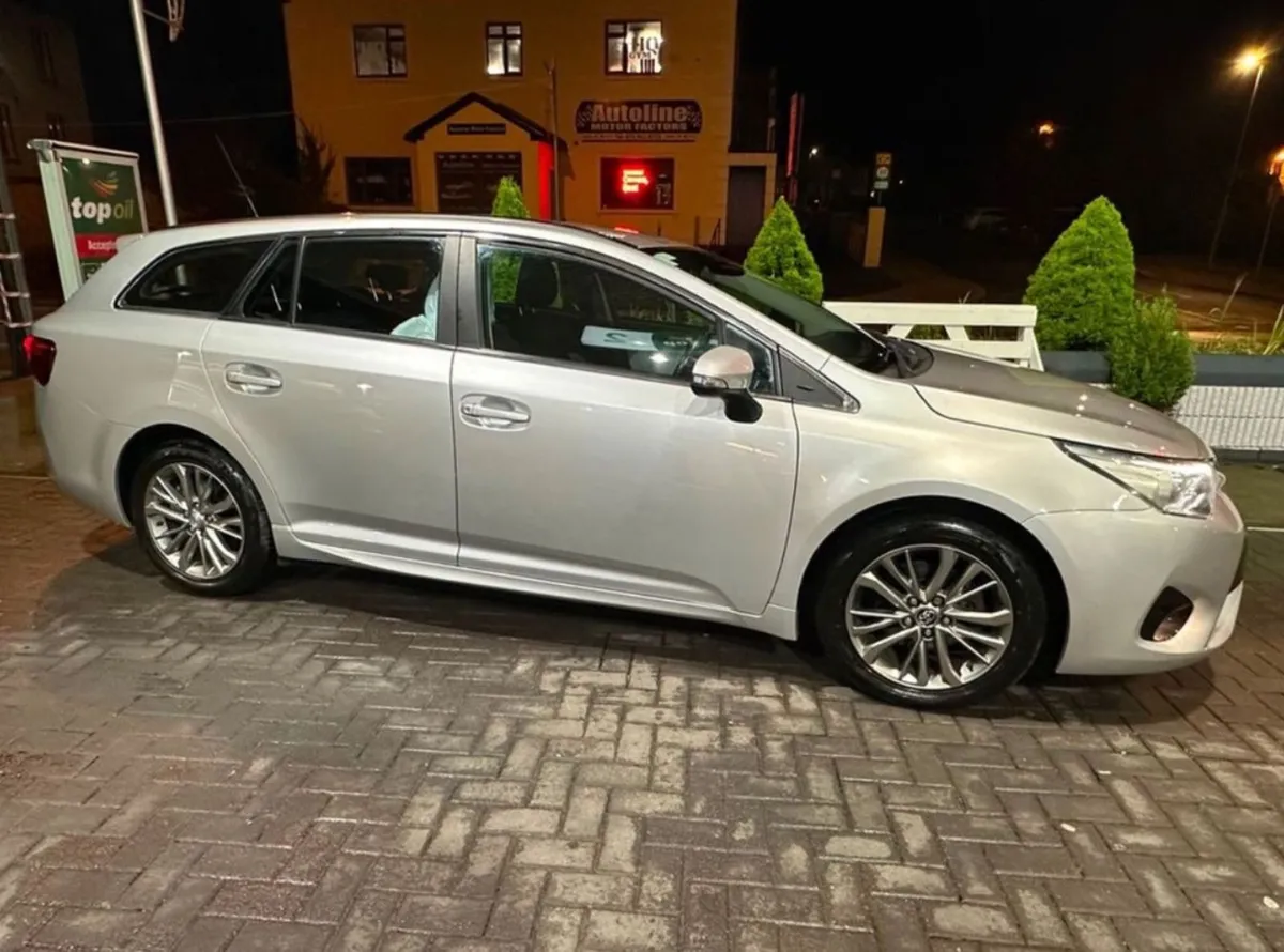 Toyota Avensis 2017 Estate Business Edition - Image 1
