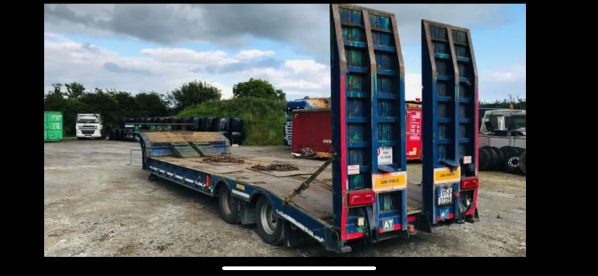 2 axle low loader - Image 1