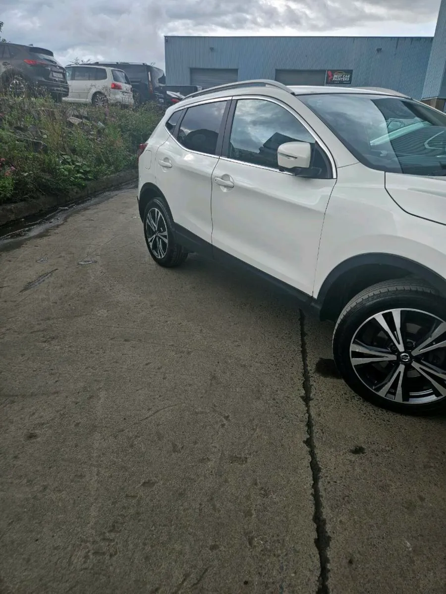 Nissan qashqai 2018 1.5 diesel N-Con - Image 2