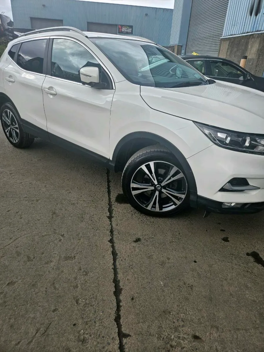 Nissan qashqai 2018 1.5 diesel N-Con - Image 3