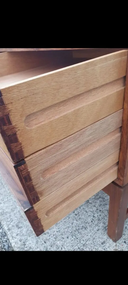 mid century teak sideboard alfred cox 1985 - Image 2