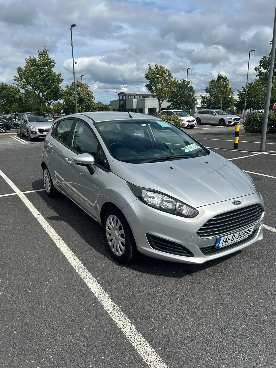 2014 Ford Fiesta - Image 1