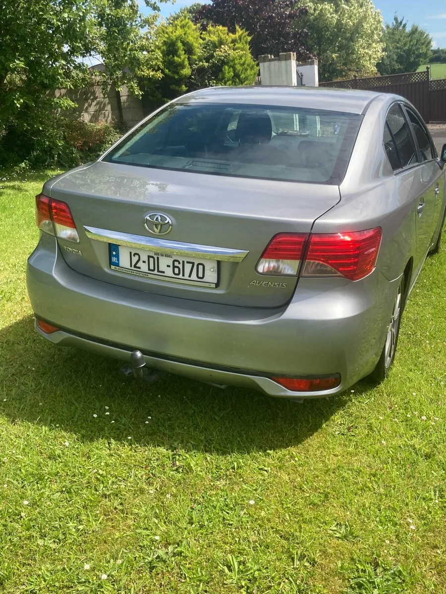 Toyota Avensis - Image 3