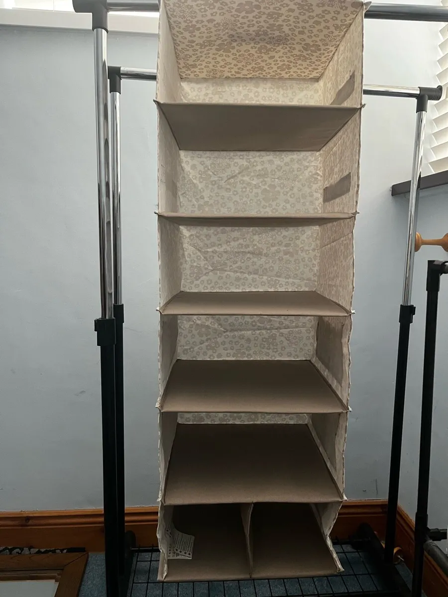 Wardrobe divider hangers - Image 4
