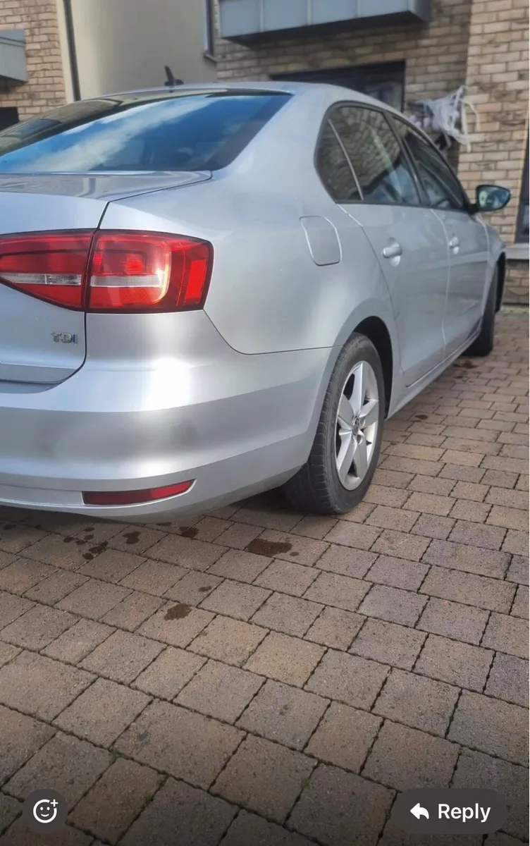 Car - Image 3