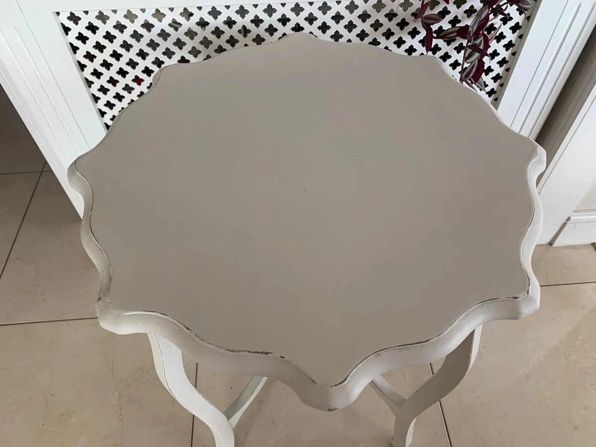 Shabby Chic Style Table - Image 4
