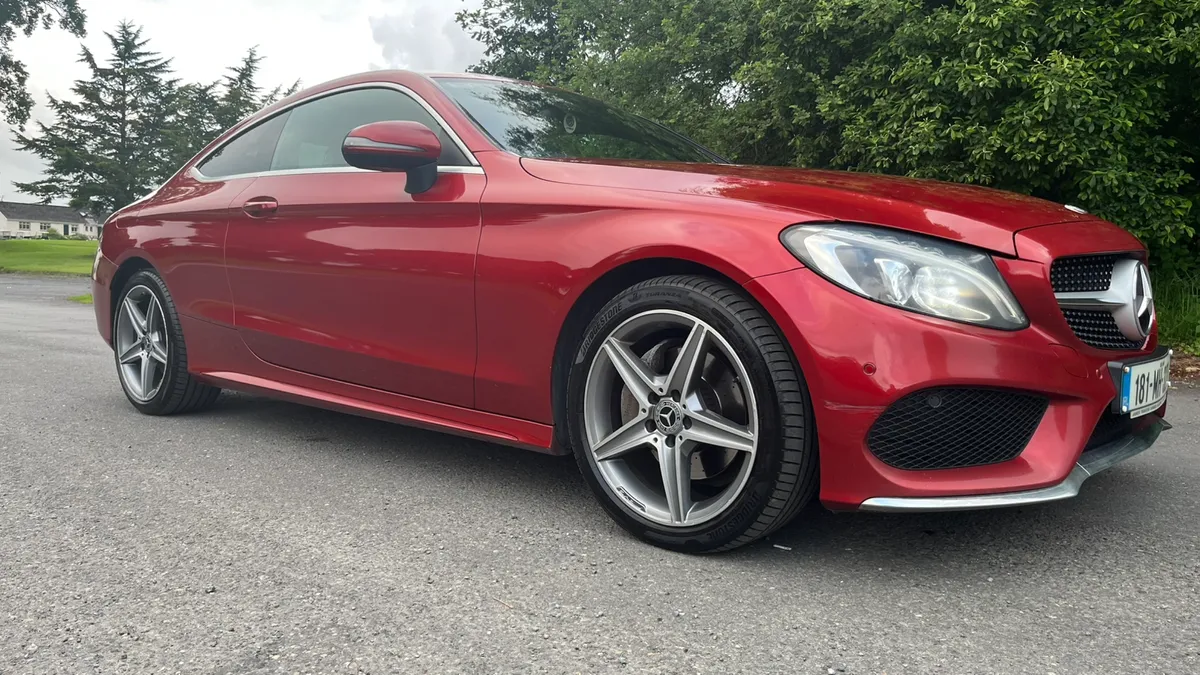Mercedes-Benz C-Class COUPE ! - Image 1
