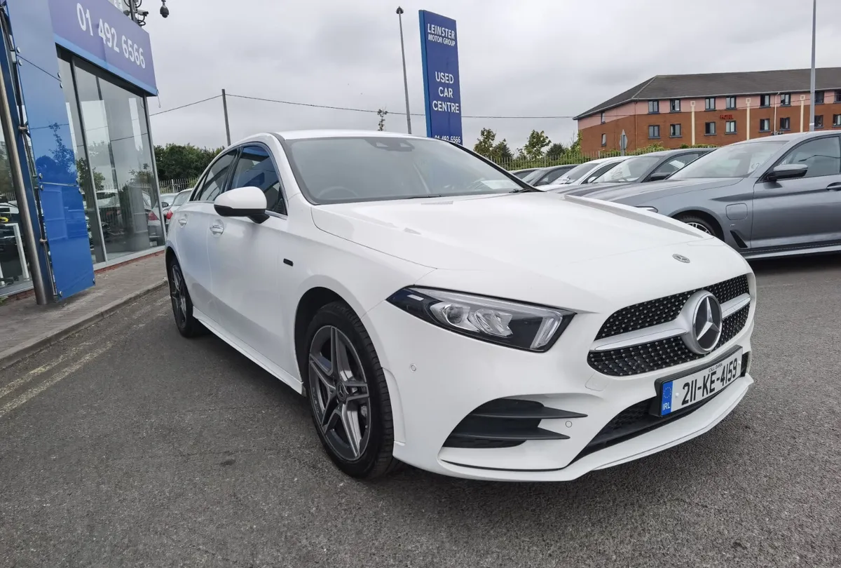 MERCEDES-BENZ A CLASS A250 E AMG LINE PREMIUM AUTO - Image 3
