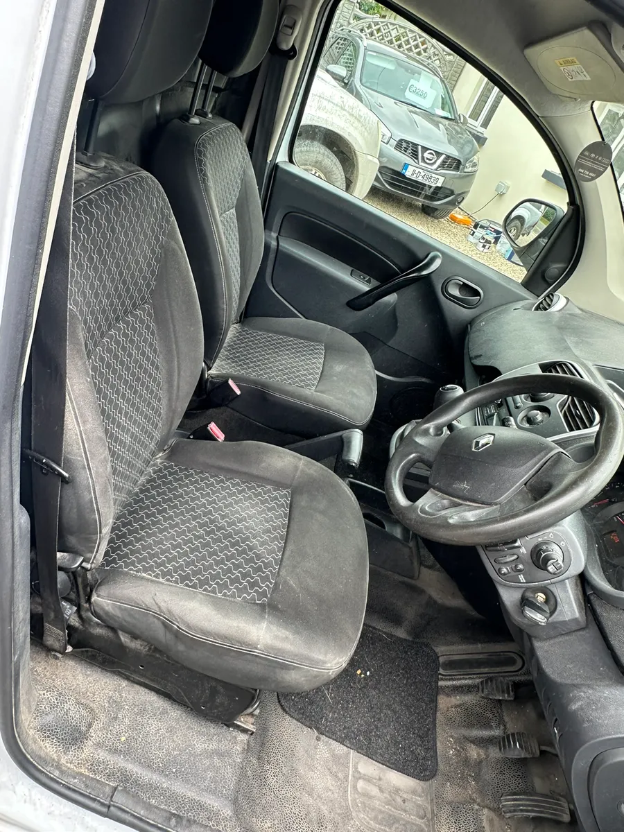 152 Renault Kangoo - Image 3