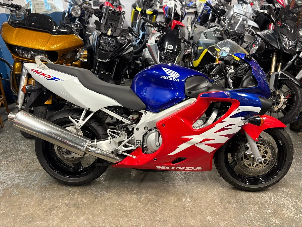 2000 Honda CBR600F - Image 1