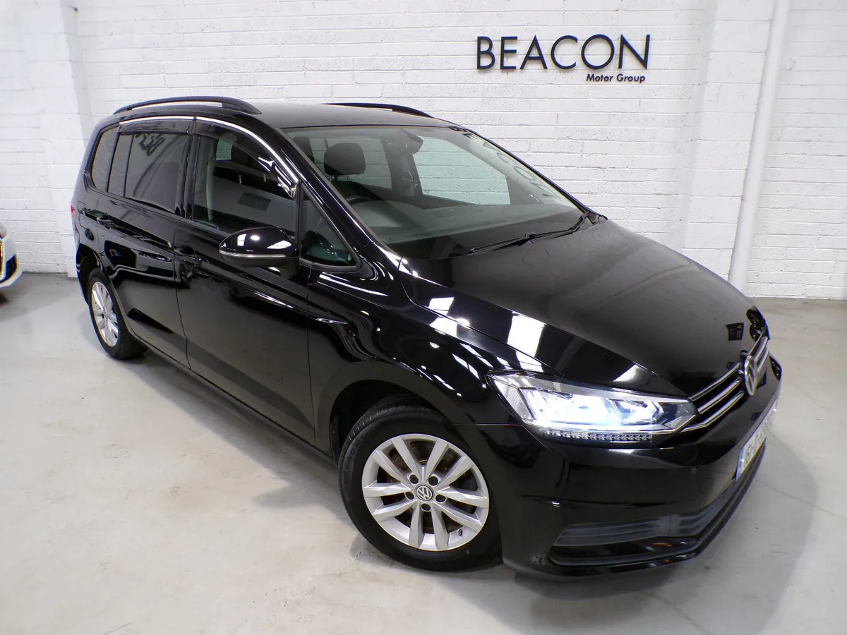 *AUTO*ONLY 43,000 MILES*7 SEATER*VOLKWAGEN TOURAN - Image 2