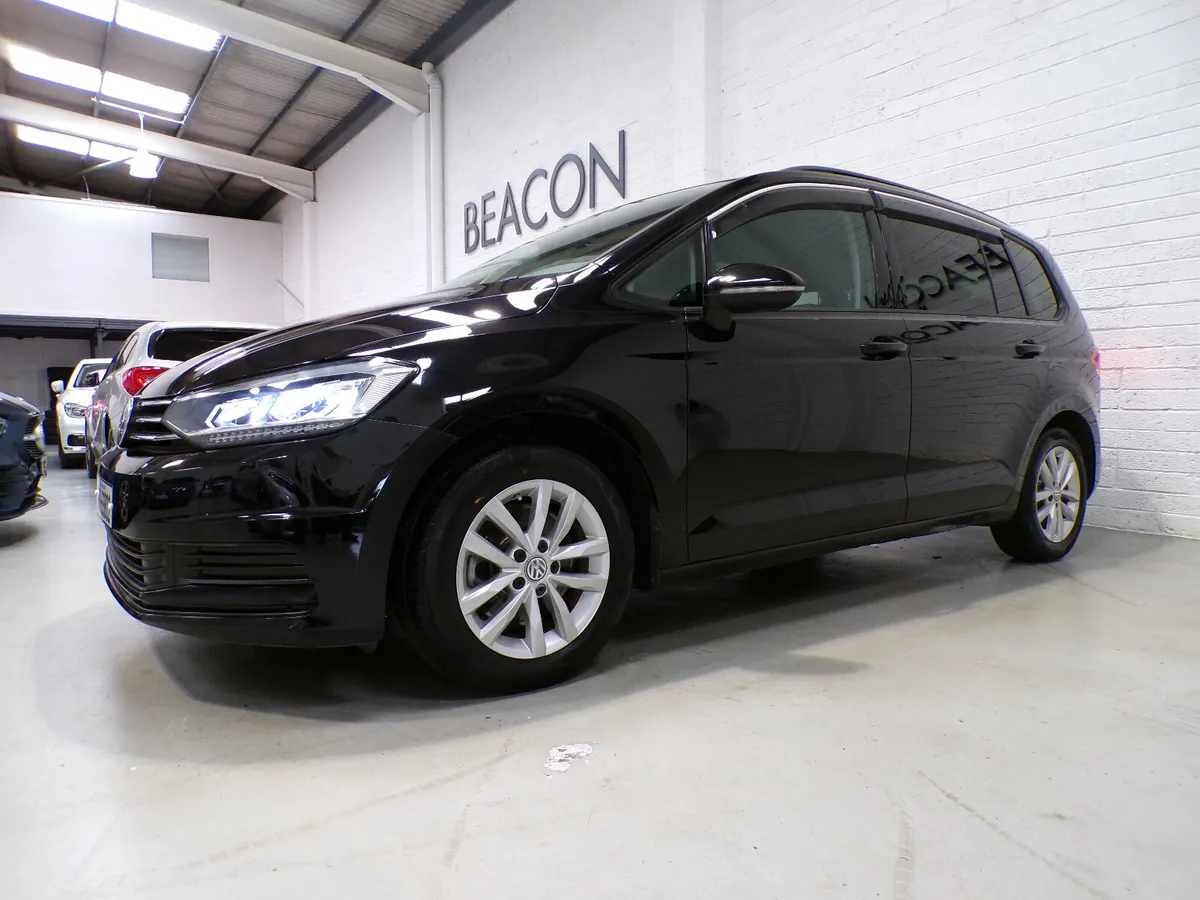 *AUTO*ONLY 43,000 MILES*7 SEATER*VOLKWAGEN TOURAN - Image 4