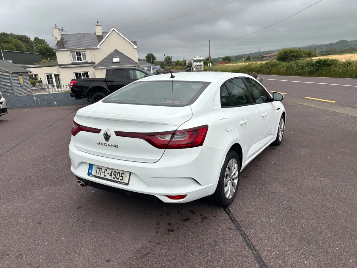 171 Renault Megane 1.7 Diesel , Tiny Mileage - Image 3