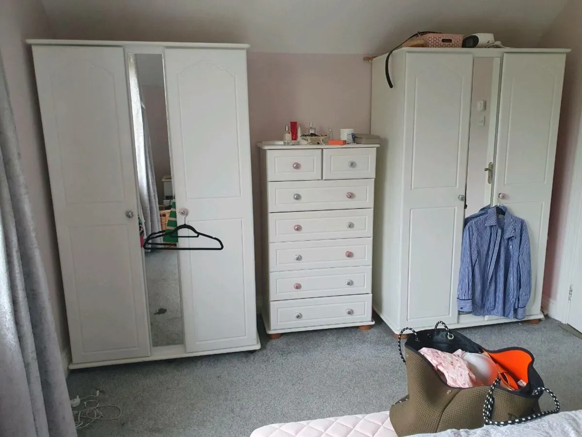 Bedroom Wardrobes (x2) & Chest of Drawers - Image 1