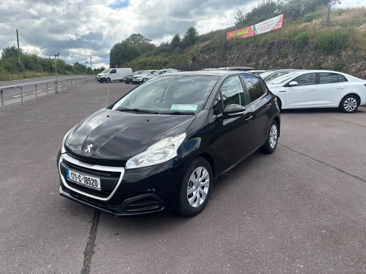 Peugeot 208 2017 - Image 1