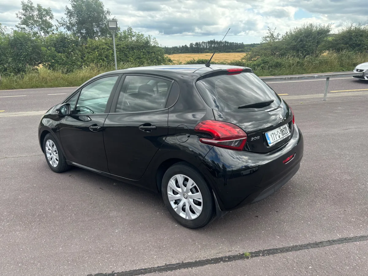 Peugeot 208 2017 - Image 3