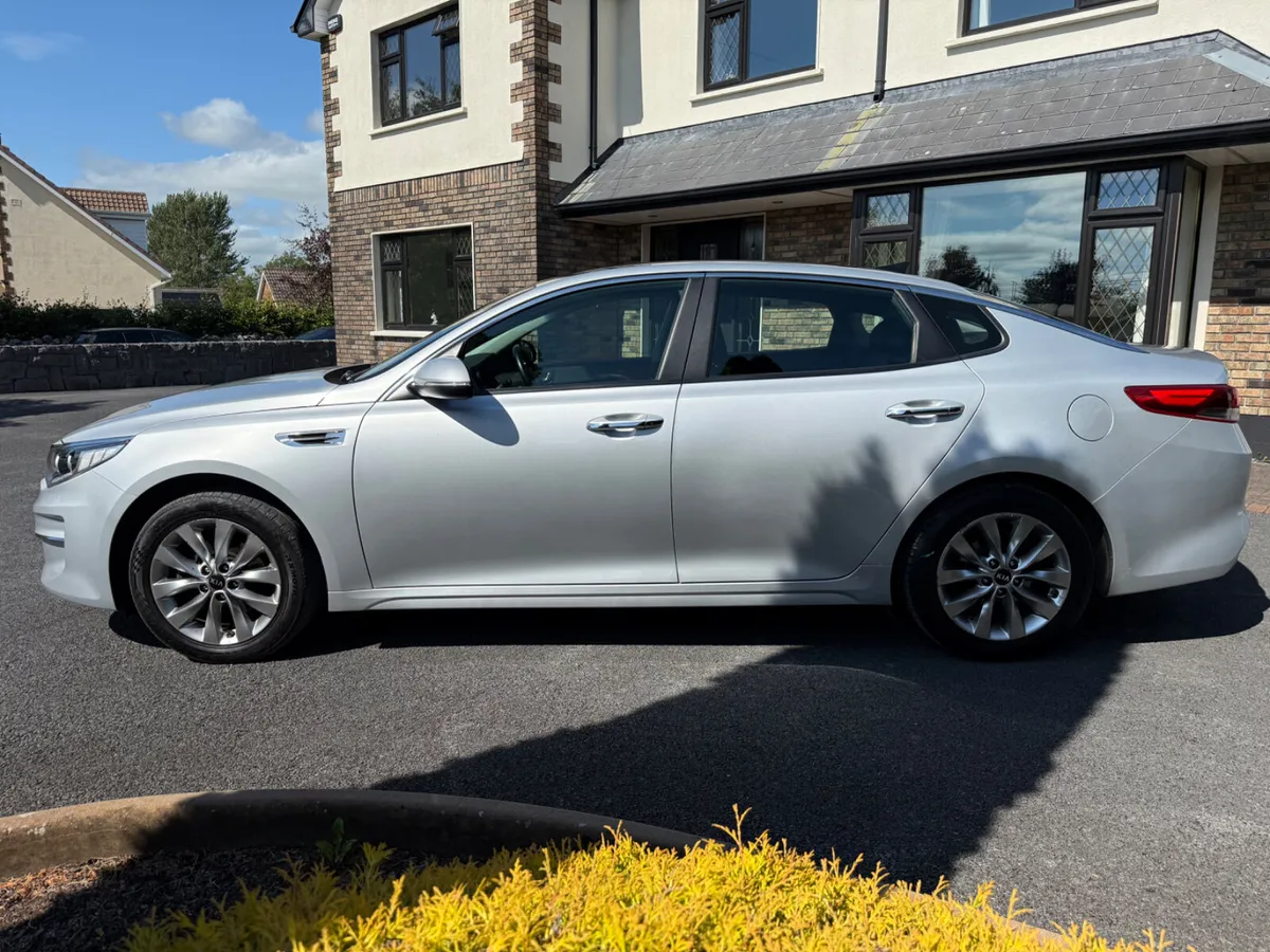Immaculate 171 Kia Optima! - Image 4