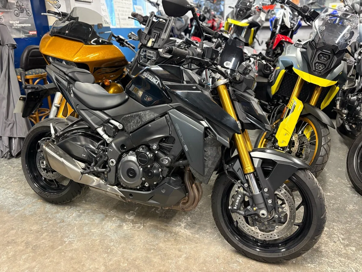 2022 Suzuki GSX-S1000 - Image 2