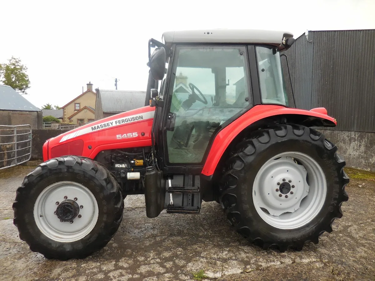 2006 MASSEY FERGUSON 5455 - Image 1