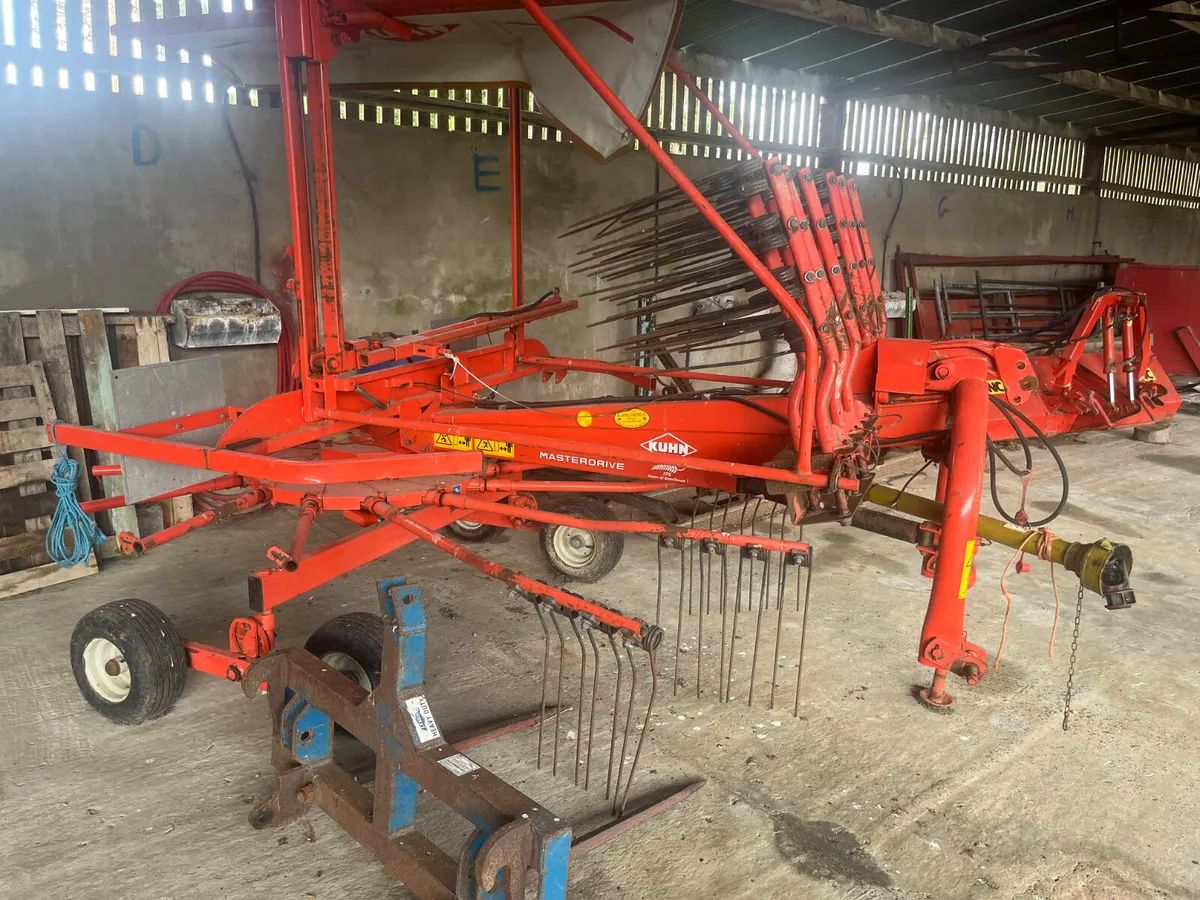 Used Kuhn GA4521 GM Single Rotor Rake - Image 4
