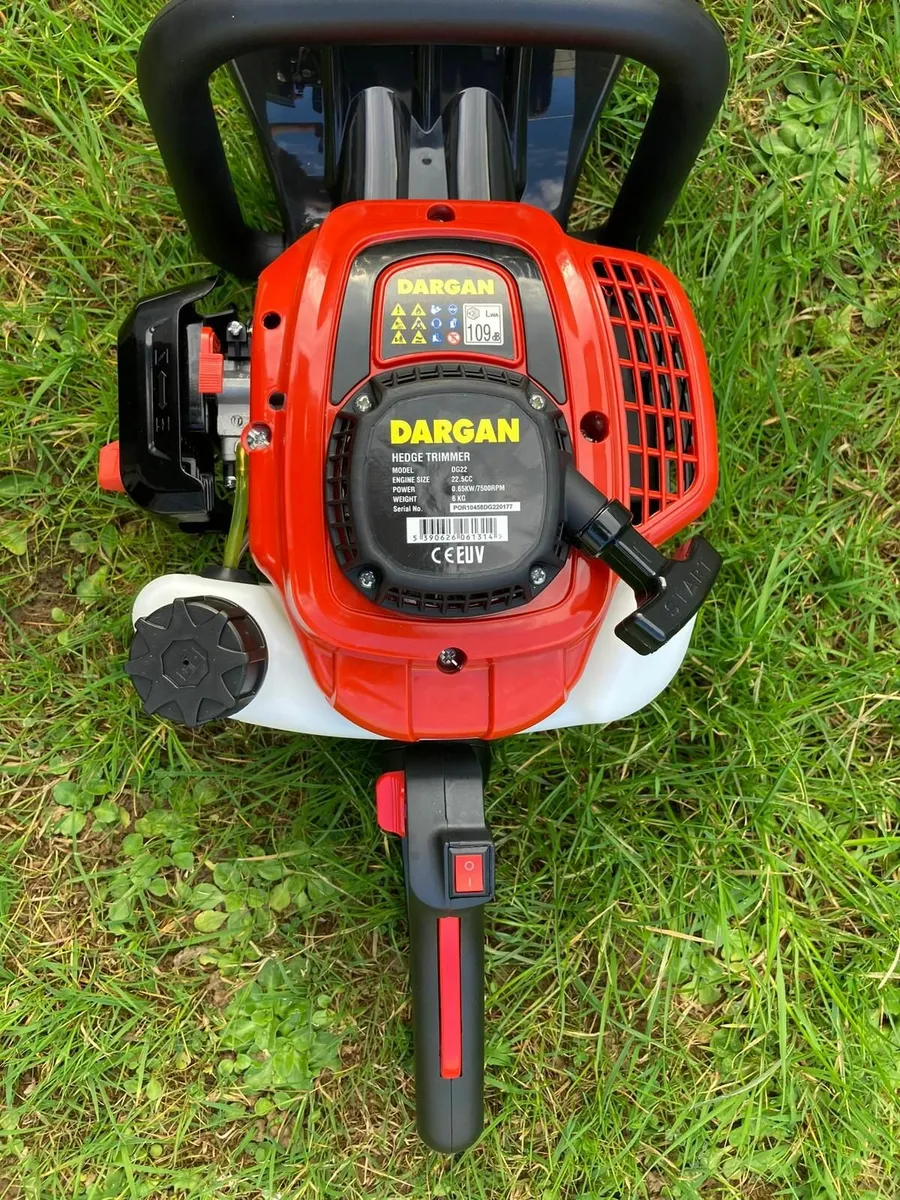 Petrol hedge trimmer new 24" blade - Image 2