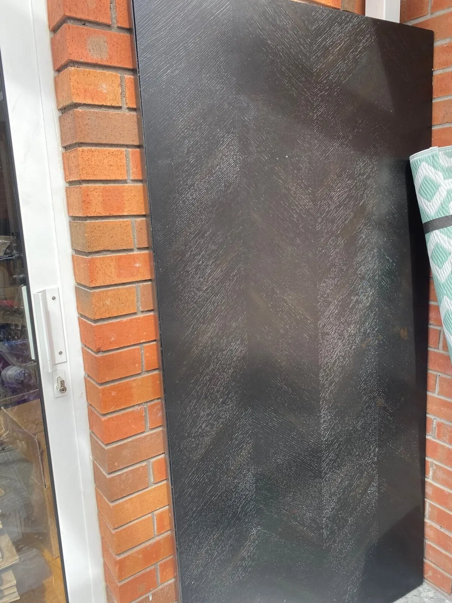 Dining table free to collect - Image 2