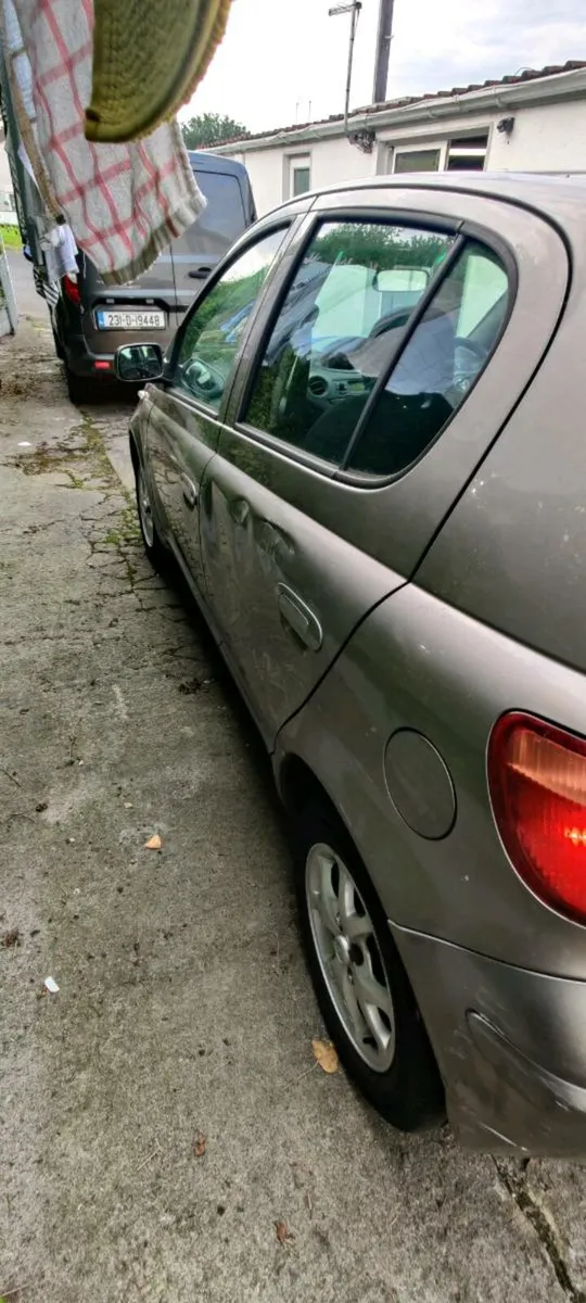Car - Image 2