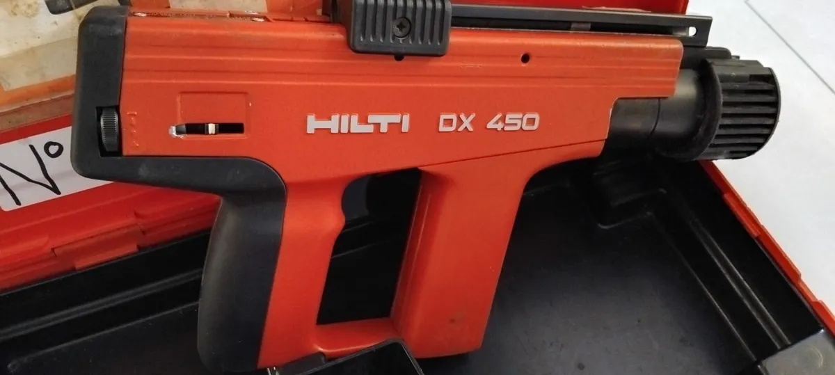 Hilti DX450 Powder Actuated Nail Gun "Serviced" - Image 1