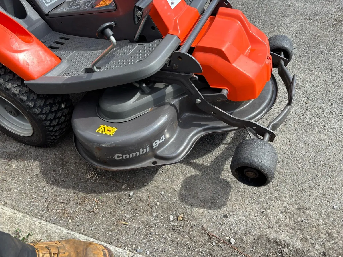 Ride On Mulcher Mower - 214 TC - Image 3