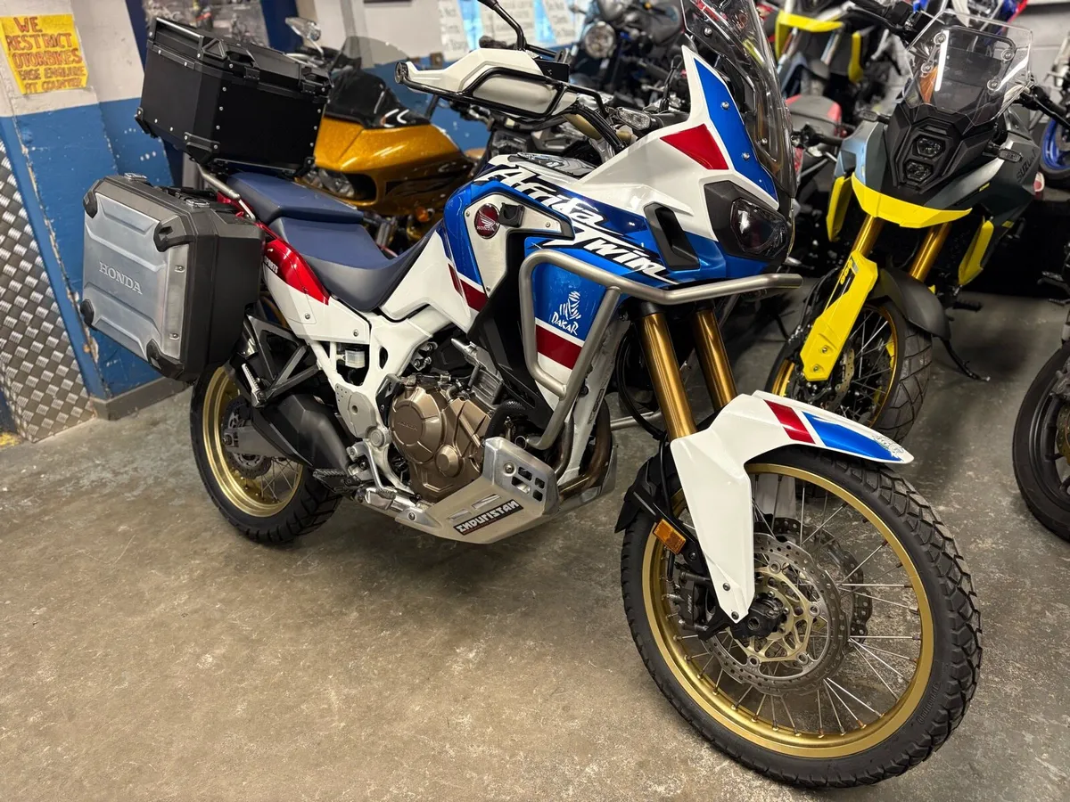 2018 Honda African Twin CRF1000 - Image 2