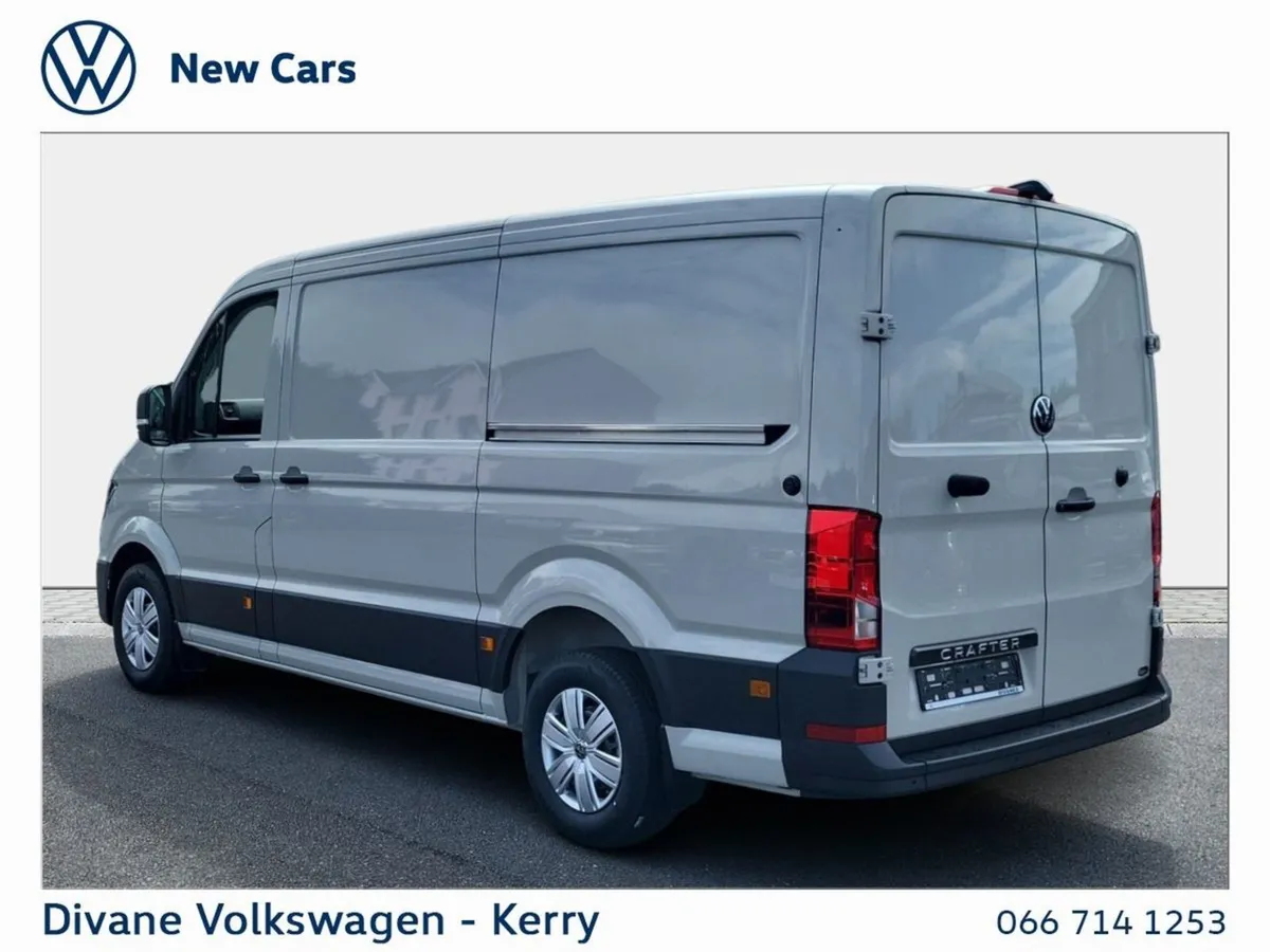 Volkswagen Crafter Highline 2.0 TDI 140 BHP - Image 4