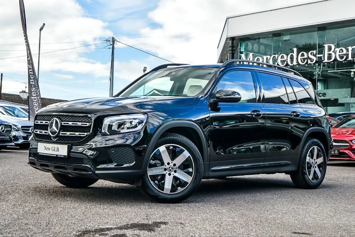 Mercedes-Benz GLB- Class 200d Progressive Night P - Image 1