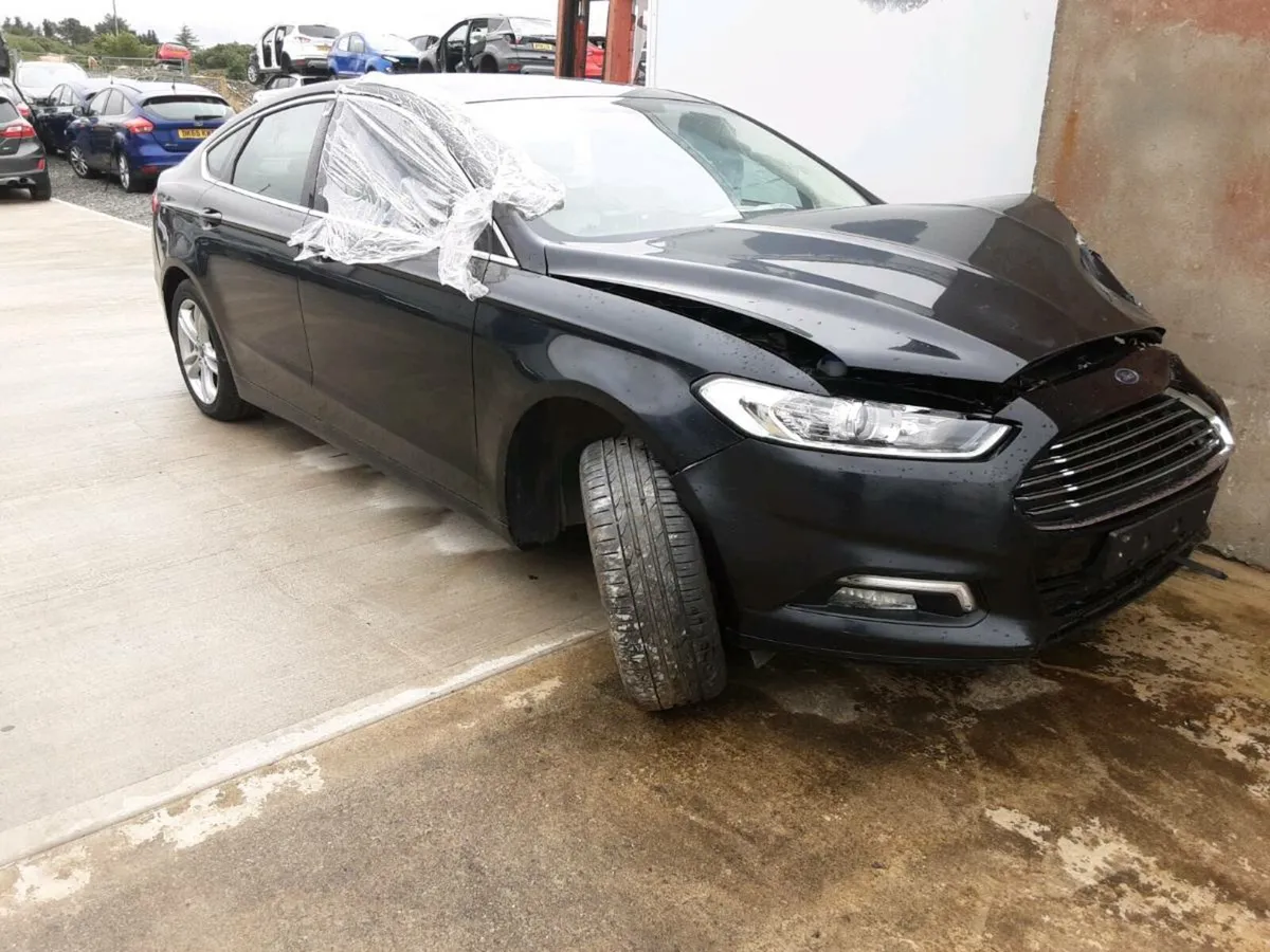 2016 ford mondeo for breaking - Image 2
