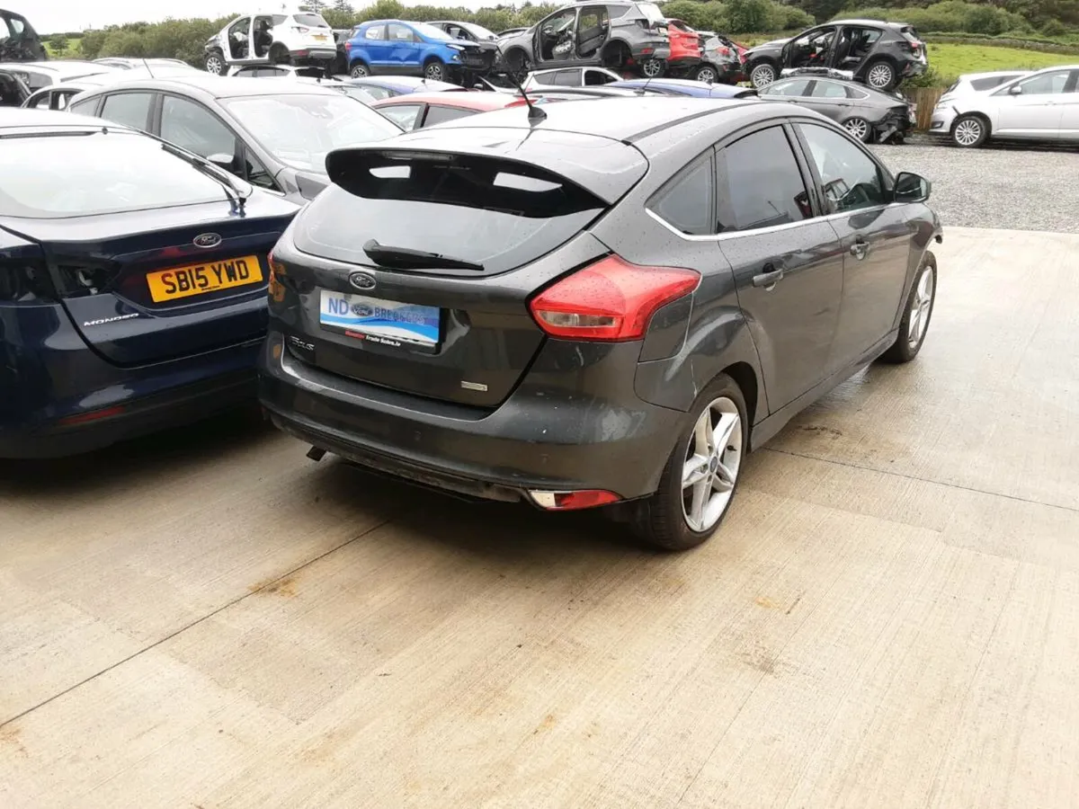 2015 ford focus for breaking - Image 1