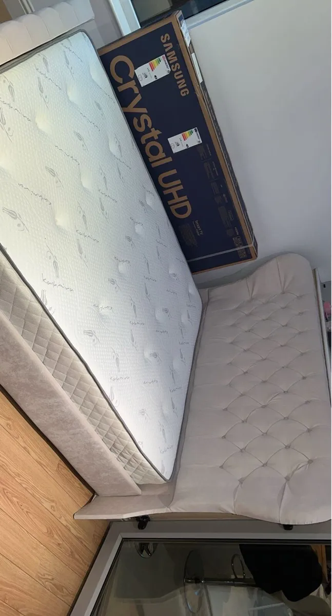 Super King bed with Memory foam mattress - Image 1
