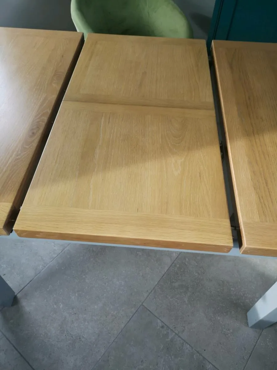 Oak table - Image 4
