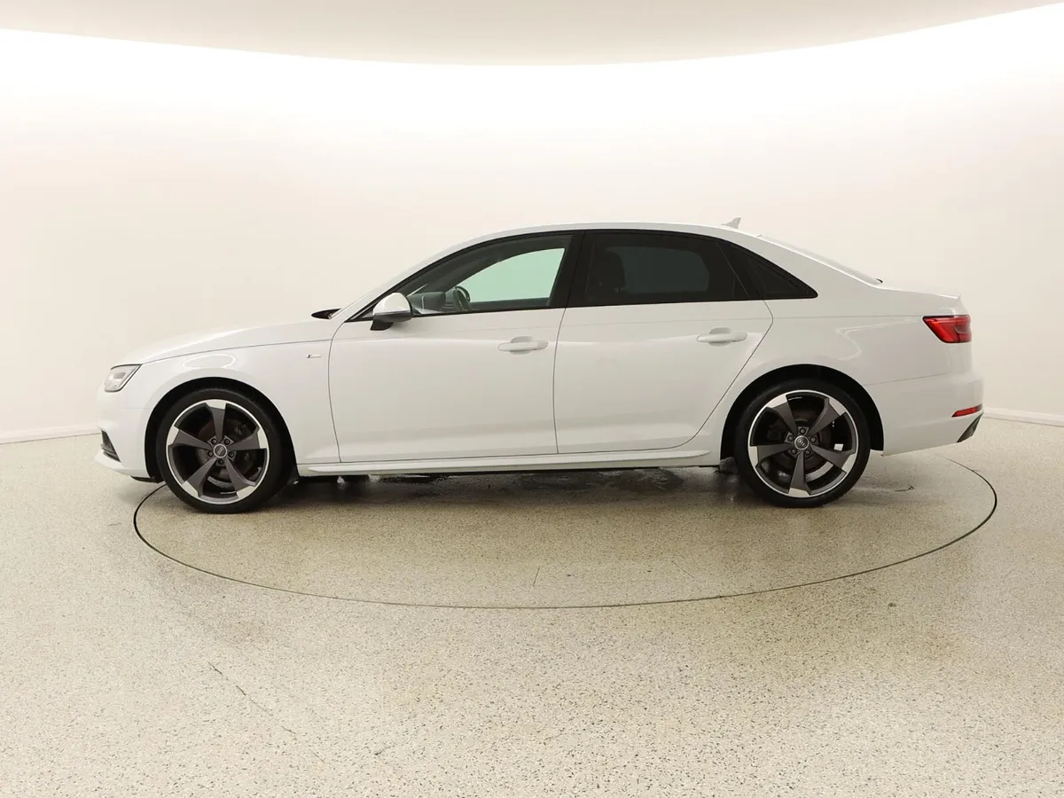 2016 Audi A4 2.0 TDI 190 S-LINE BLACK EDITION AUTO - Image 4