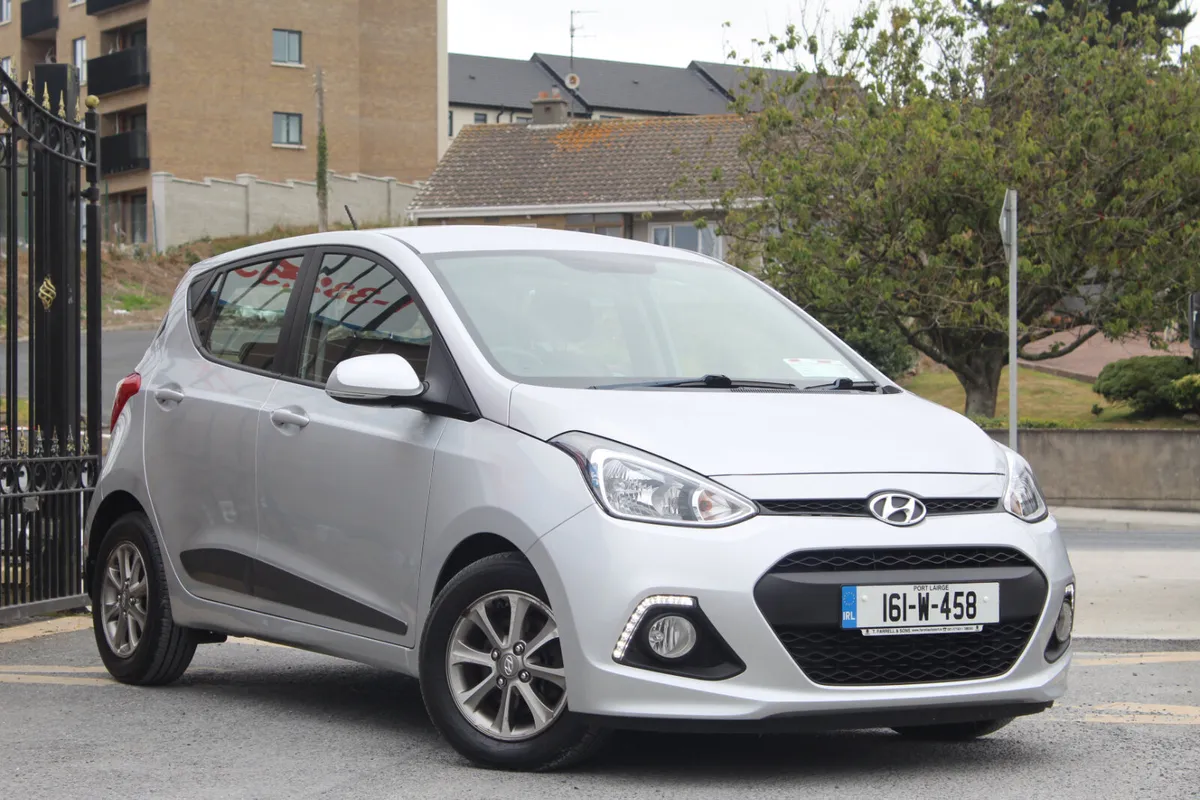Hyundai i10 2016 1.0 Deluxe *Warranty* - Image 3