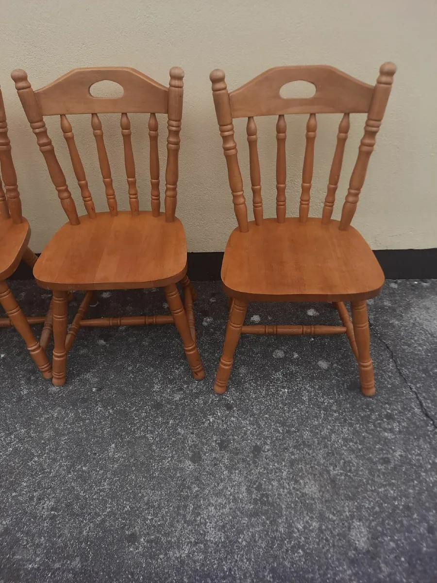 Kitchen chairs - Image 3