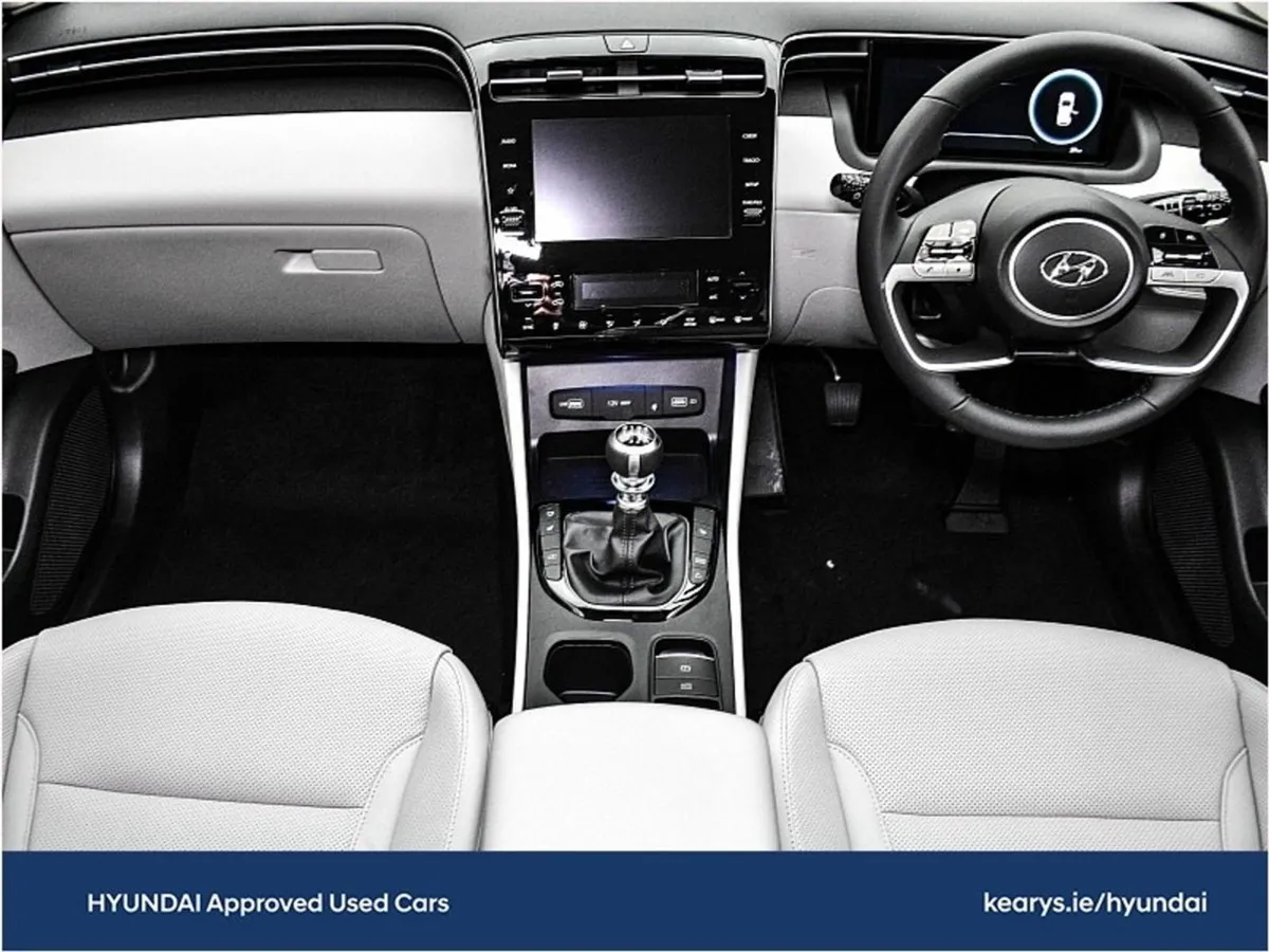 Hyundai Tucson 2WD Executive - Image 4