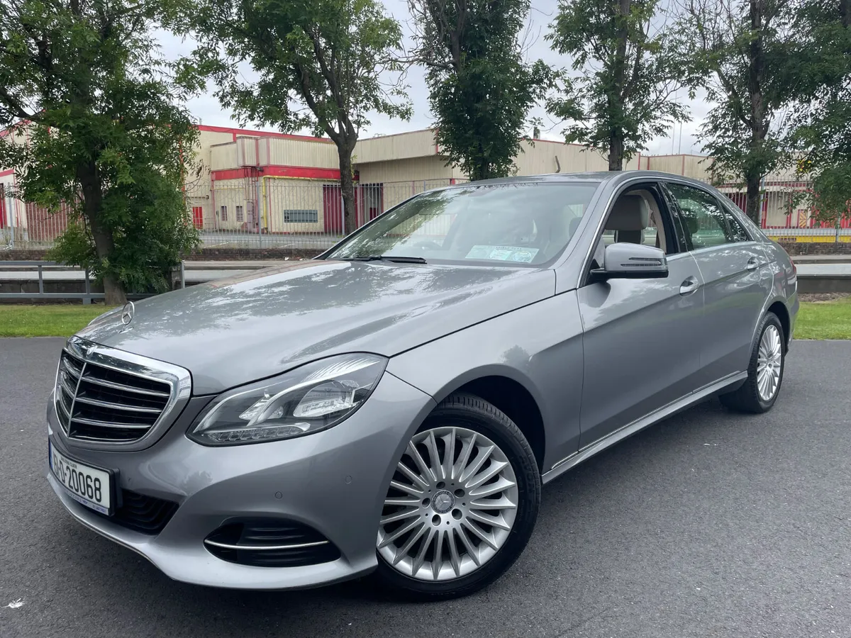 ELEGANCE - AUTO - HEATED LEATHER - NEW NCT -270TAX - Image 4