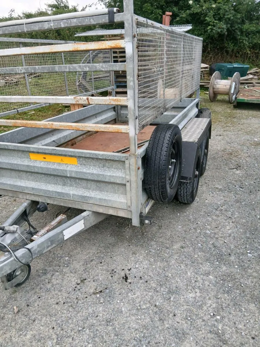 8ft2 x4ft2 car trailer.....brakes and lights - Image 2