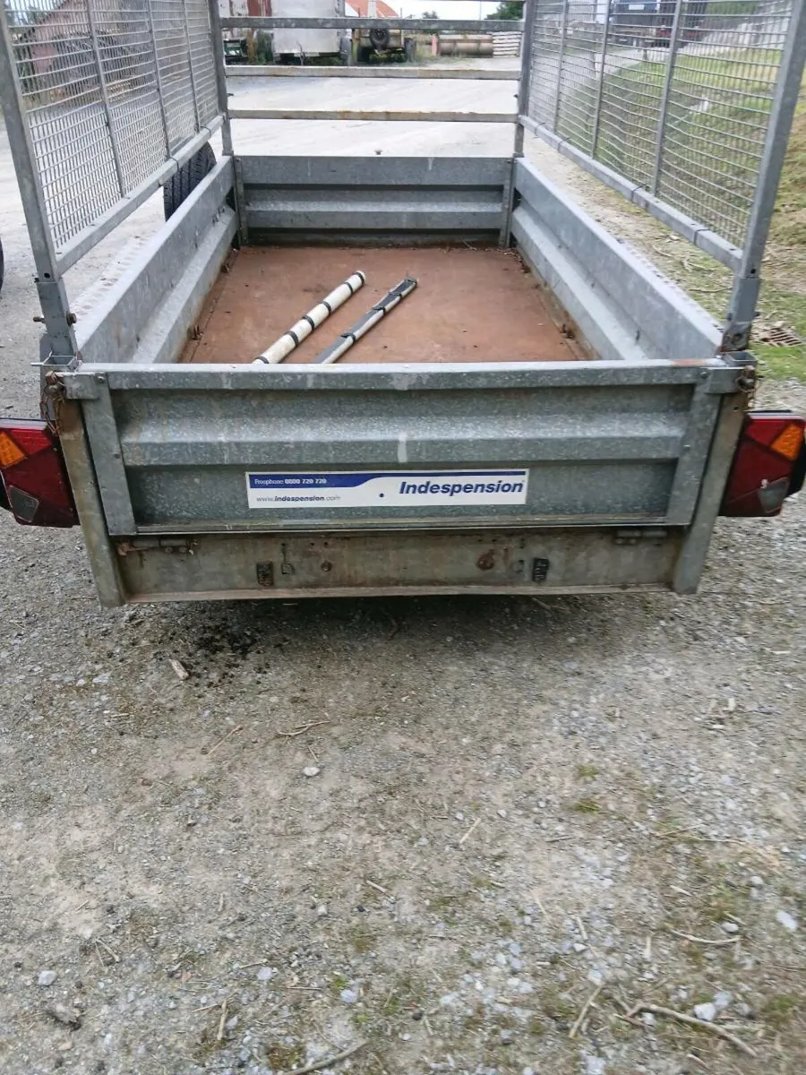 8ft2 x4ft2 car trailer.....brakes and lights - Image 3