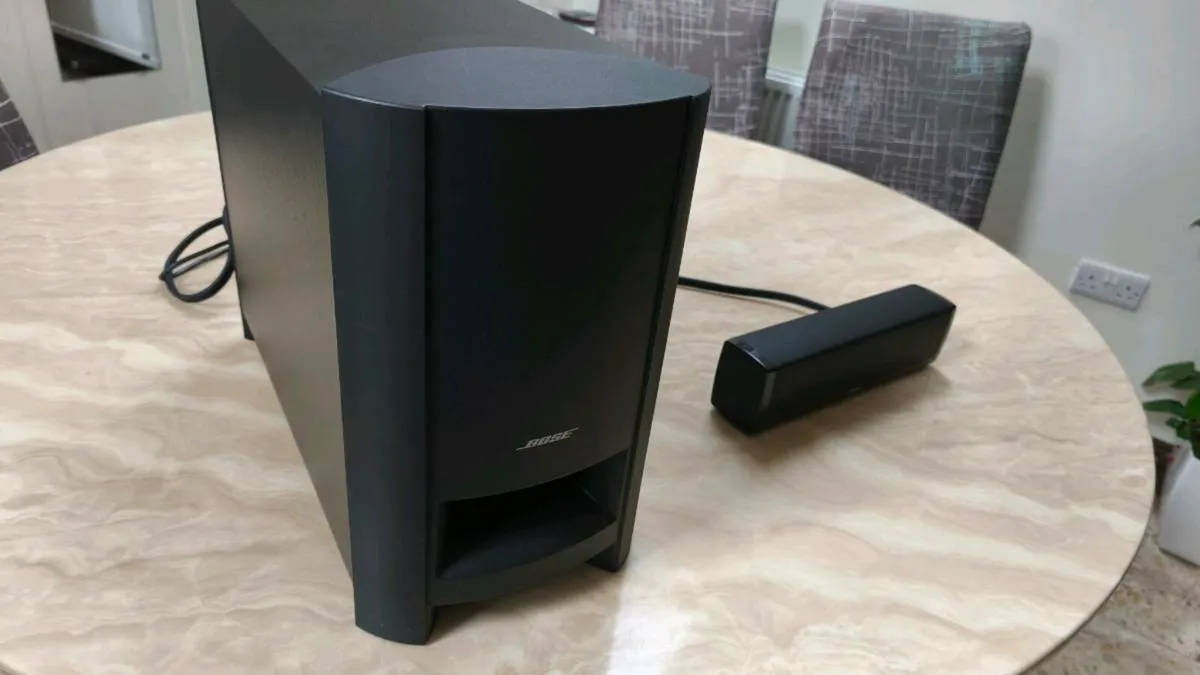 Bose Cinemate 15 - Image 1