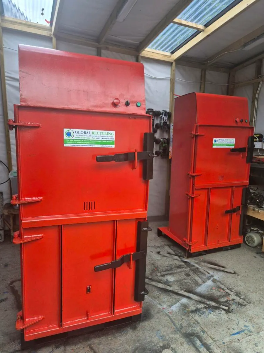 Cardboard baler compactor - Image 2