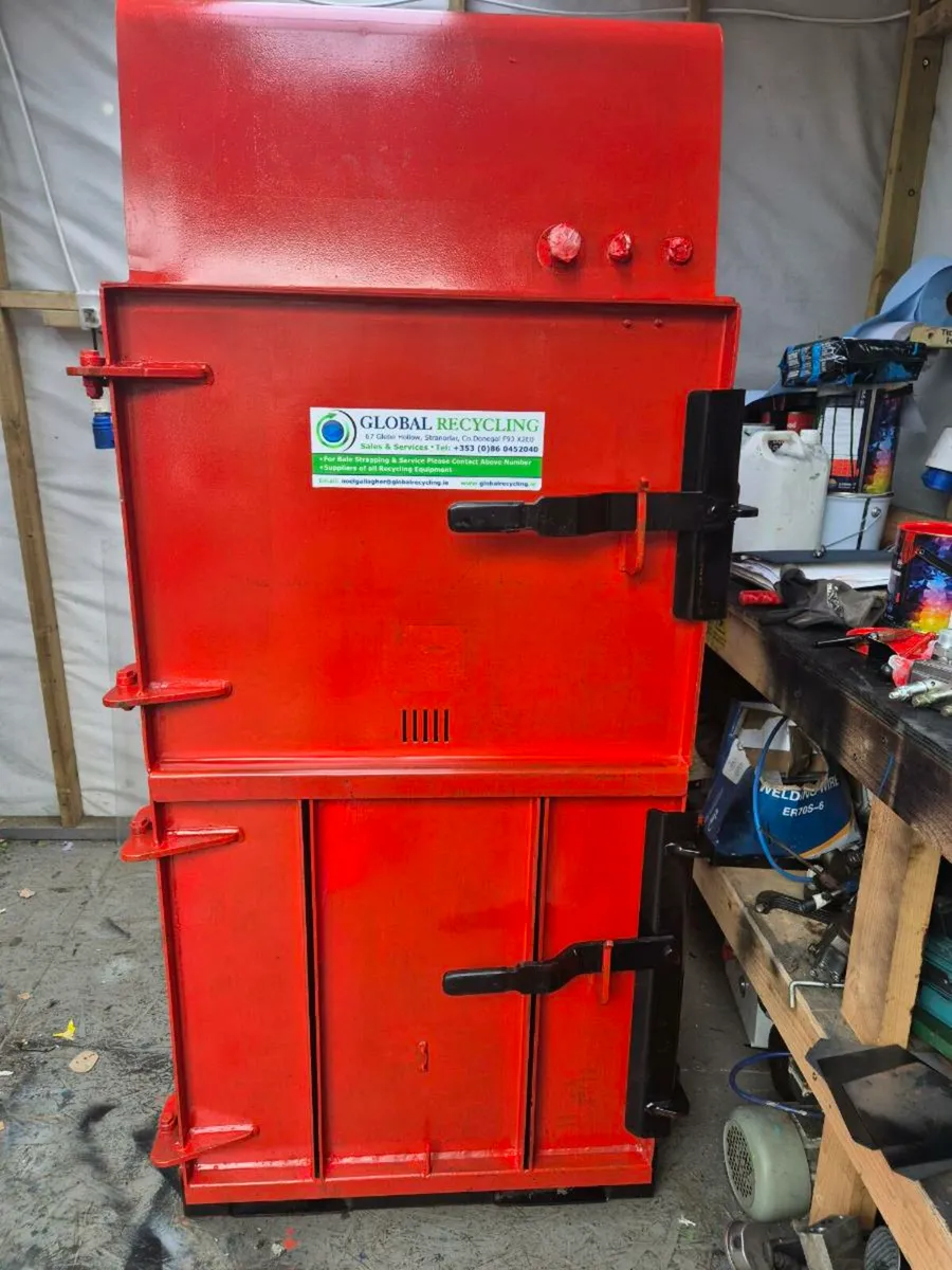 Cardboard baler compactor - Image 3